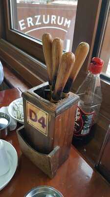 Meshur Oltu Cag Kebabi