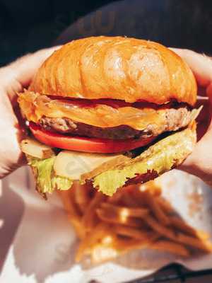 Amarillo Restaurant & Bar