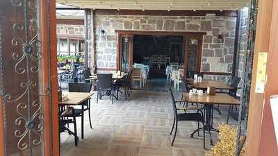 Hanzade Cafe & Bistro