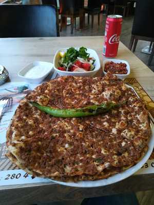 Kardeşler 2 Pide Ve Kebap Salonu