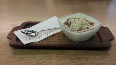 Gözde Ademoğlu Cafe