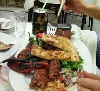 Ozel Urfa Kebap Salonu