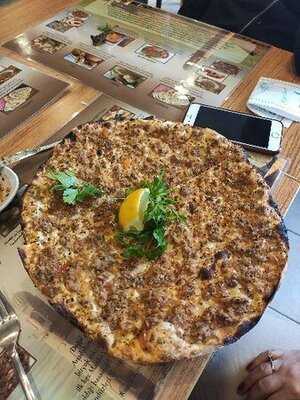 Serif Usta'nın Yeri