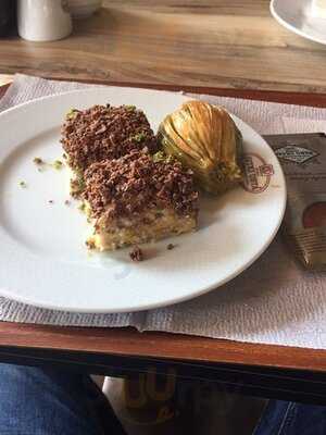 Sıtkı Usta Kadayıf Kunefe Baklava