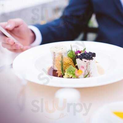 Aruni Restoran & Bar