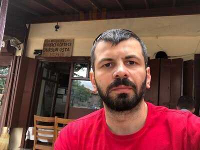 Meshur Donerci Ve Kofteci