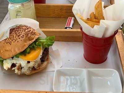 Meat Burger & Steakhouse