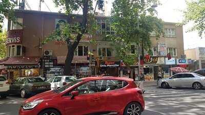 Tarihi Cicek Lokantasi