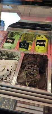 Muno Dondurma & Waffle