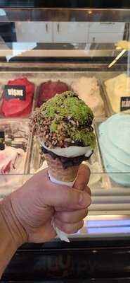 Muno Dondurma & Waffle