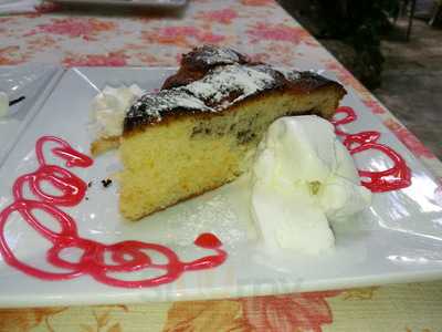 Rose's Cafe & Restaurant