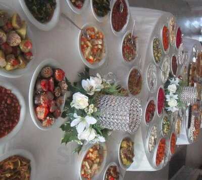 7 On Heaven Cafe And Bistro