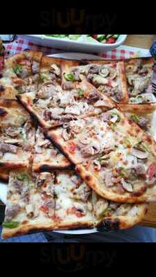 Damak Pide Pizza