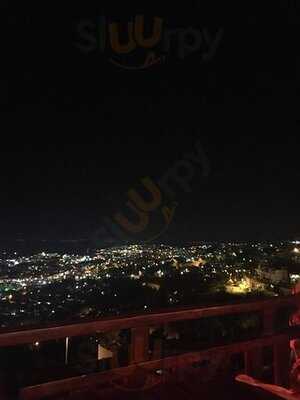 Kafedaki Restaurant & Lounge