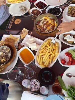 Bülbül Dalları Kır Bahçesi Restaurant