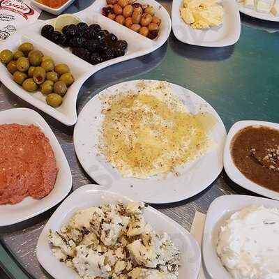 Eylül Kahvaltı Salonu