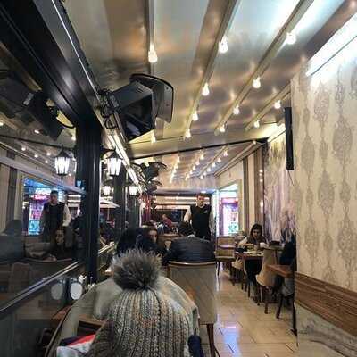 Meşhur Aspava Selani