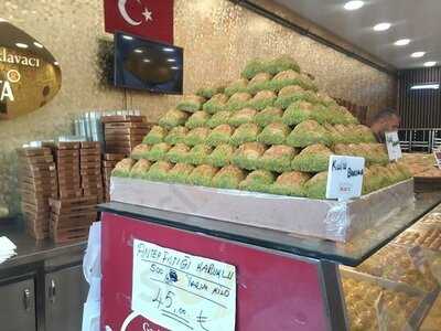 Muslum Usta Baklava Borek