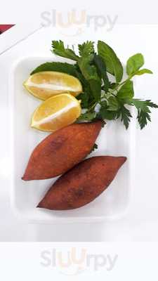 Meşhur Adıyaman Çiğ Köftecisi Ömer Usta