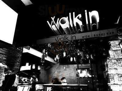 Walk In Sushi