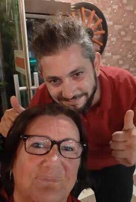 Safran Restaurant Cafe & Bar