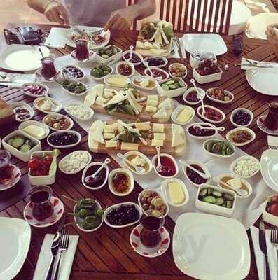 Limoon Cafe Restaurant