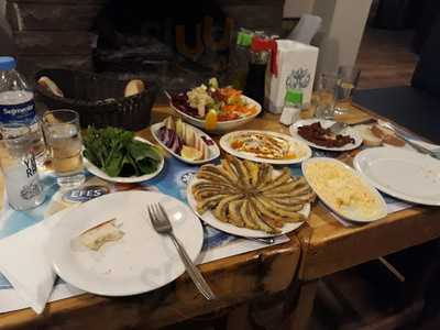 Sesamos Bistro And Cafe