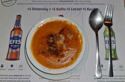 Sesamos Bistro And Cafe