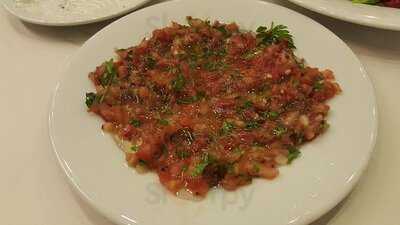 Öz Asmaaltı Kebap Salonu