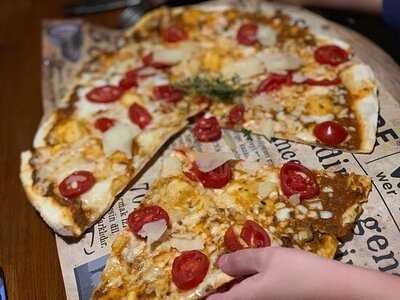 Shakespeare Coffee & Bistro