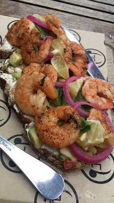 Shakespeare Coffee & Bistro