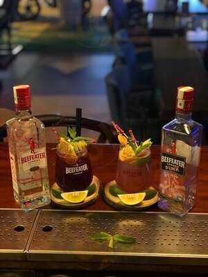 Memos Restaurant Bar