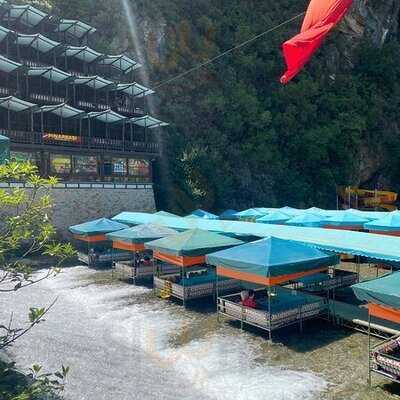 Dimcayi Pinarbasi Restaurant (alabalık Çiftliği)