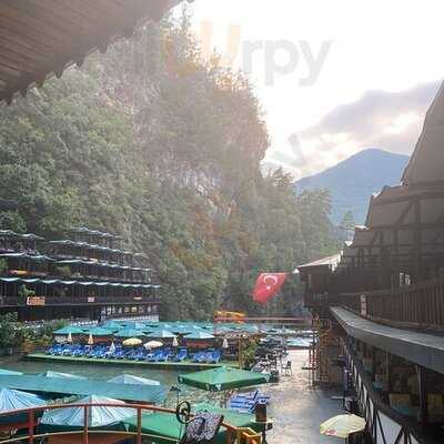 Dimcayi Pinarbasi Restaurant (alabalık Çiftliği)