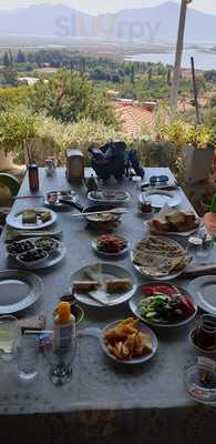 Çandır Teras Çay Bahçesi Gözleme Ve Kahvaltı Evi