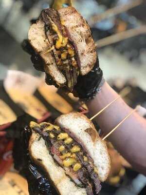 Burger Smile Nissara