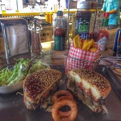 Simple Food & Drinks