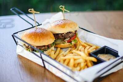 Meet'n Corner Burger