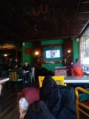 Gramofon Cafe Bistro