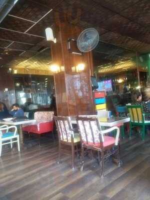 Gramofon Cafe Bistro