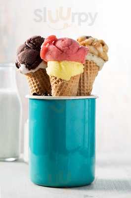 Alaçatı Muhallebicisi