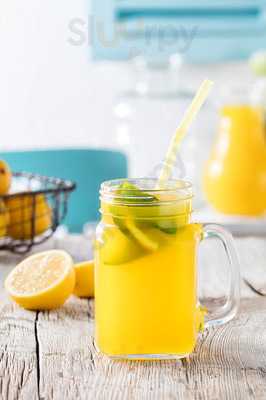 Alaçatı Muhallebicisi