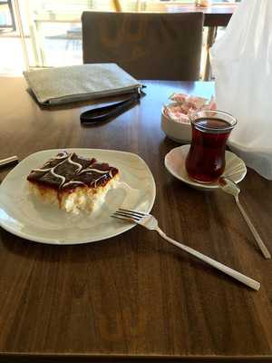 Mustafa Guloglu Baklava