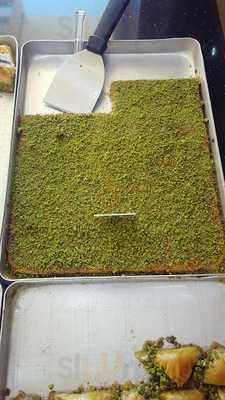 Mustafa Guloglu Baklava