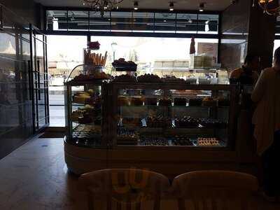 Akdeniz Dondurma & Kuyumculuk