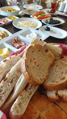 Kahyaoğlu Gözleme Ve Kahvaltı Salonu