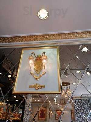 Acemoğlu Baklavaları