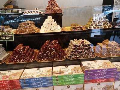 Acemoğlu Baklavaları