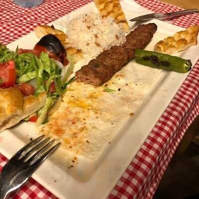 Alır Cafe Restaurant