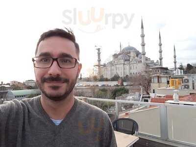 Sofa Cafe & Restaurant